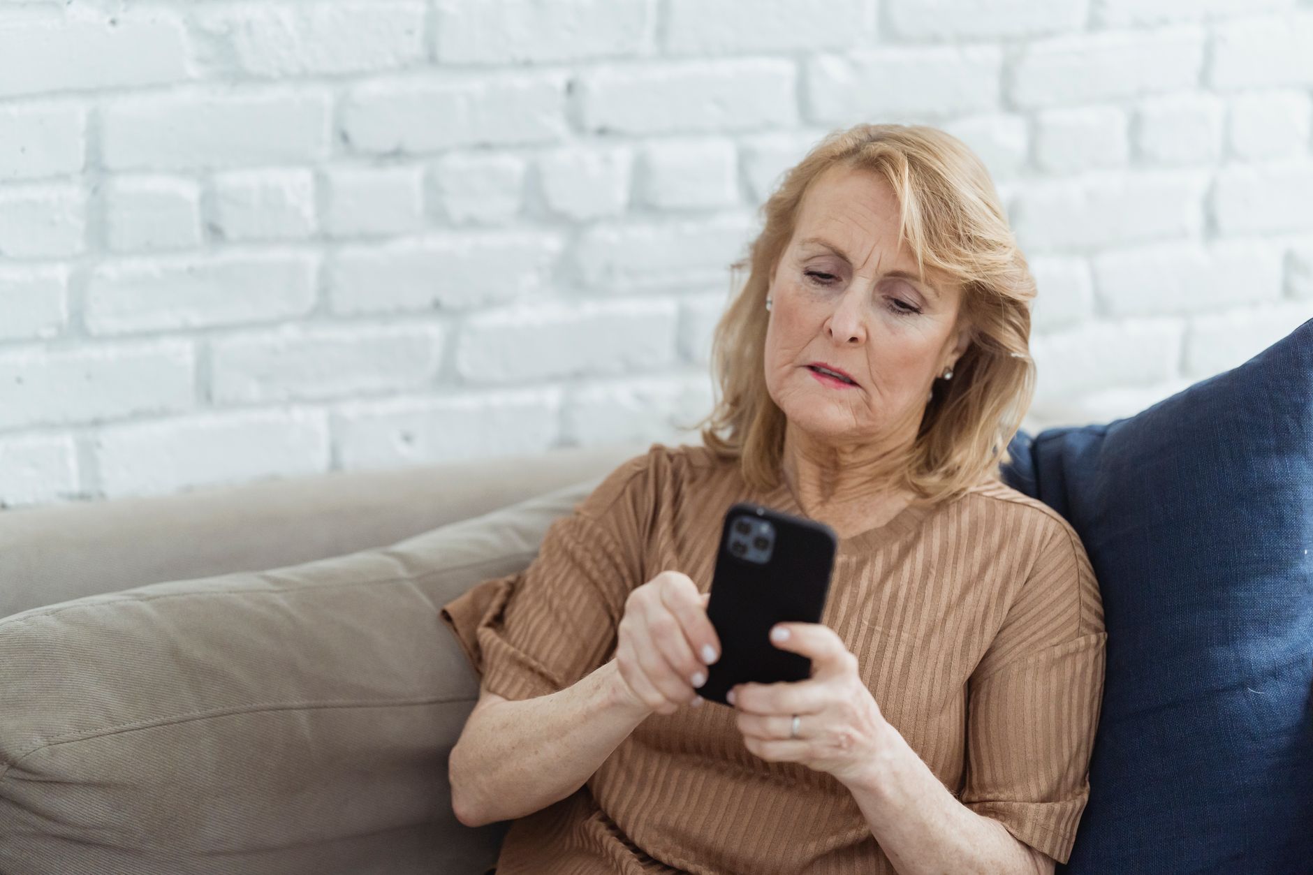 My Grandkids Added Me to the Family Group Chat to Be Nice. Three Months Later I Had Sent a Funeral Wreath Instead of a Thumbs Up and Replied "Looking Forward to It" to a Colonoscopy. Then One Tuesday Night My Fumbling Was the Only Thing That Brought Us All Back Together.
